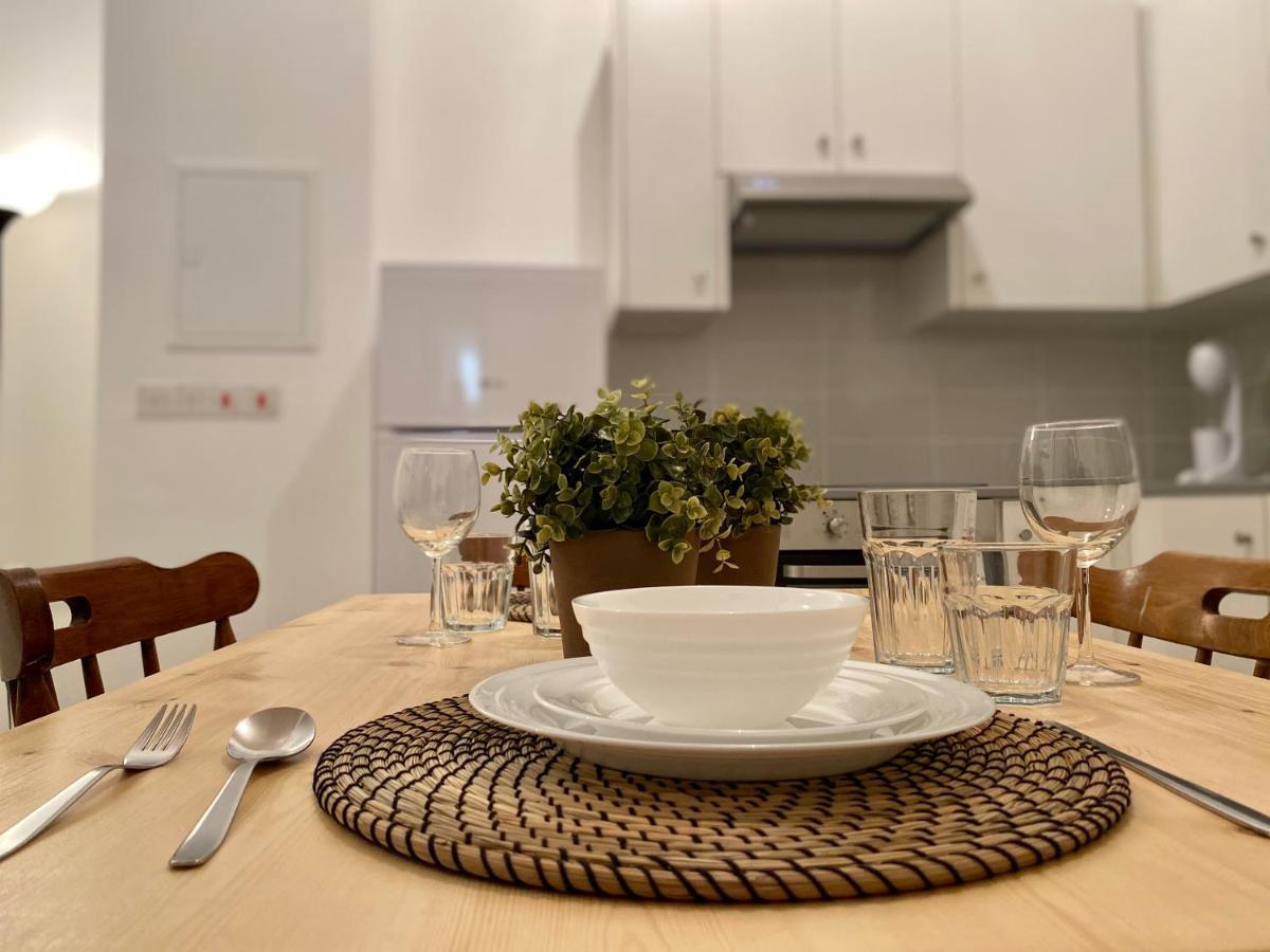 Central Suites Perikleous 53 Down Town Nicosia By Platform 357 Eksteriør billede